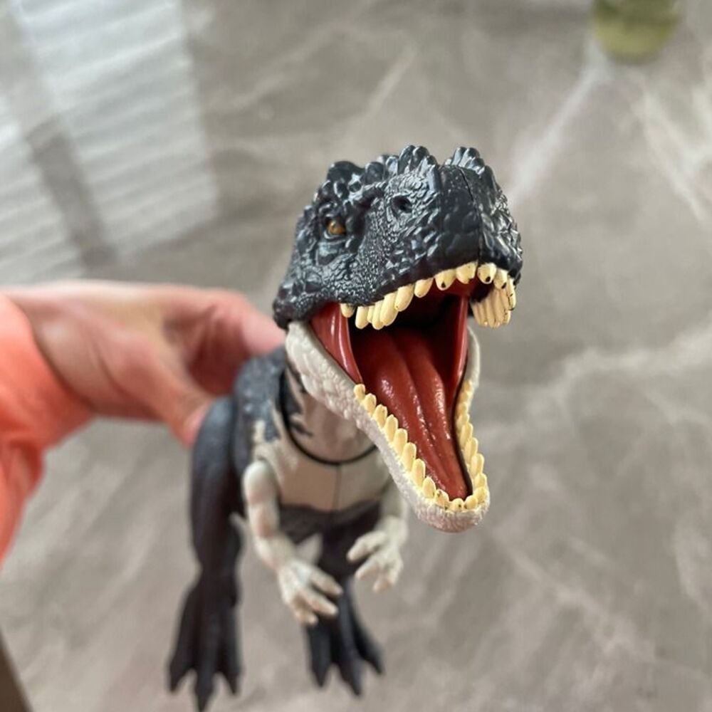 Jurassic World Rajasaurus Toy - Picture 5 of 6